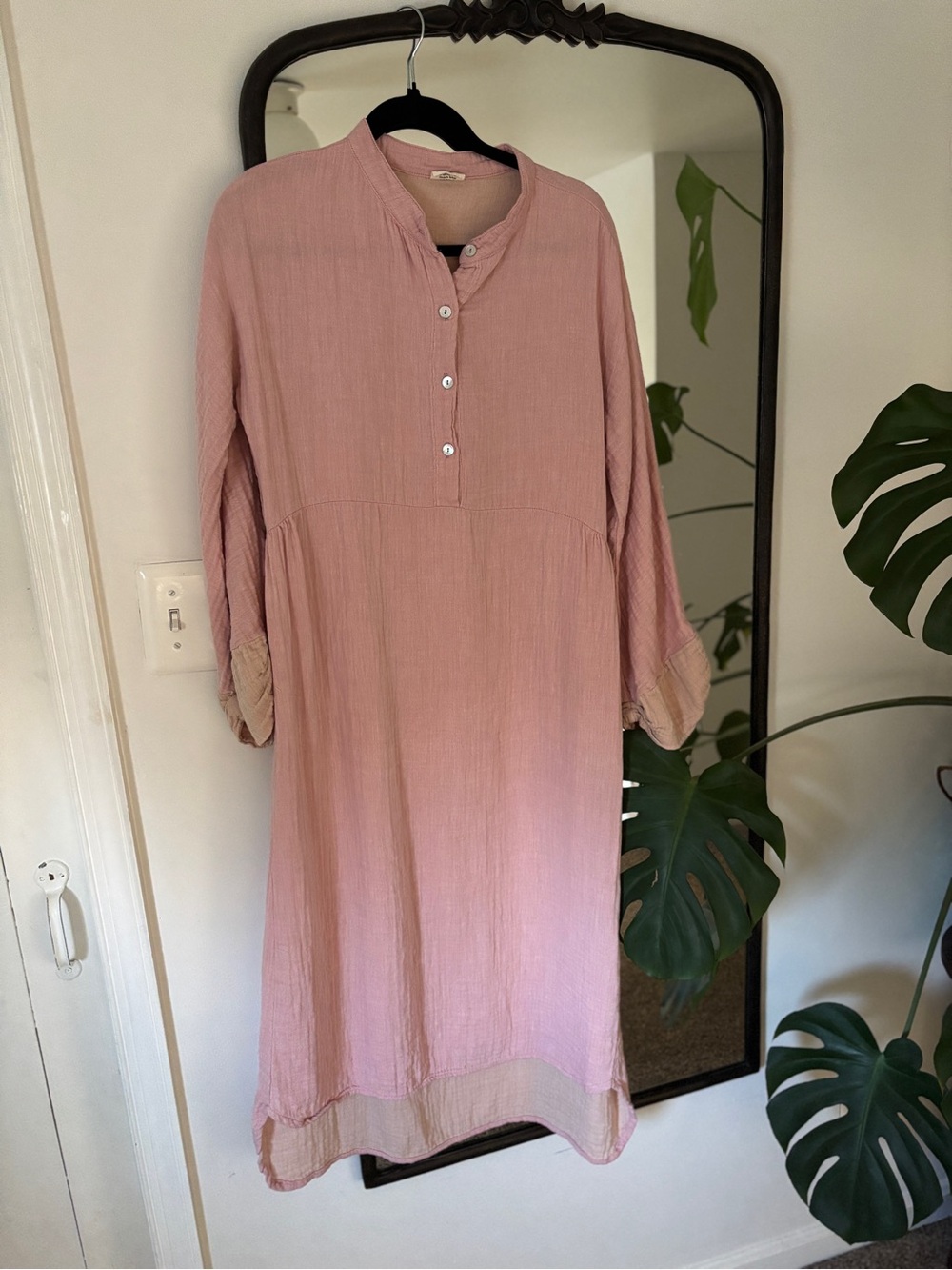Loom ist Women's Pink Gauze Button-Frontw Tunic Dress